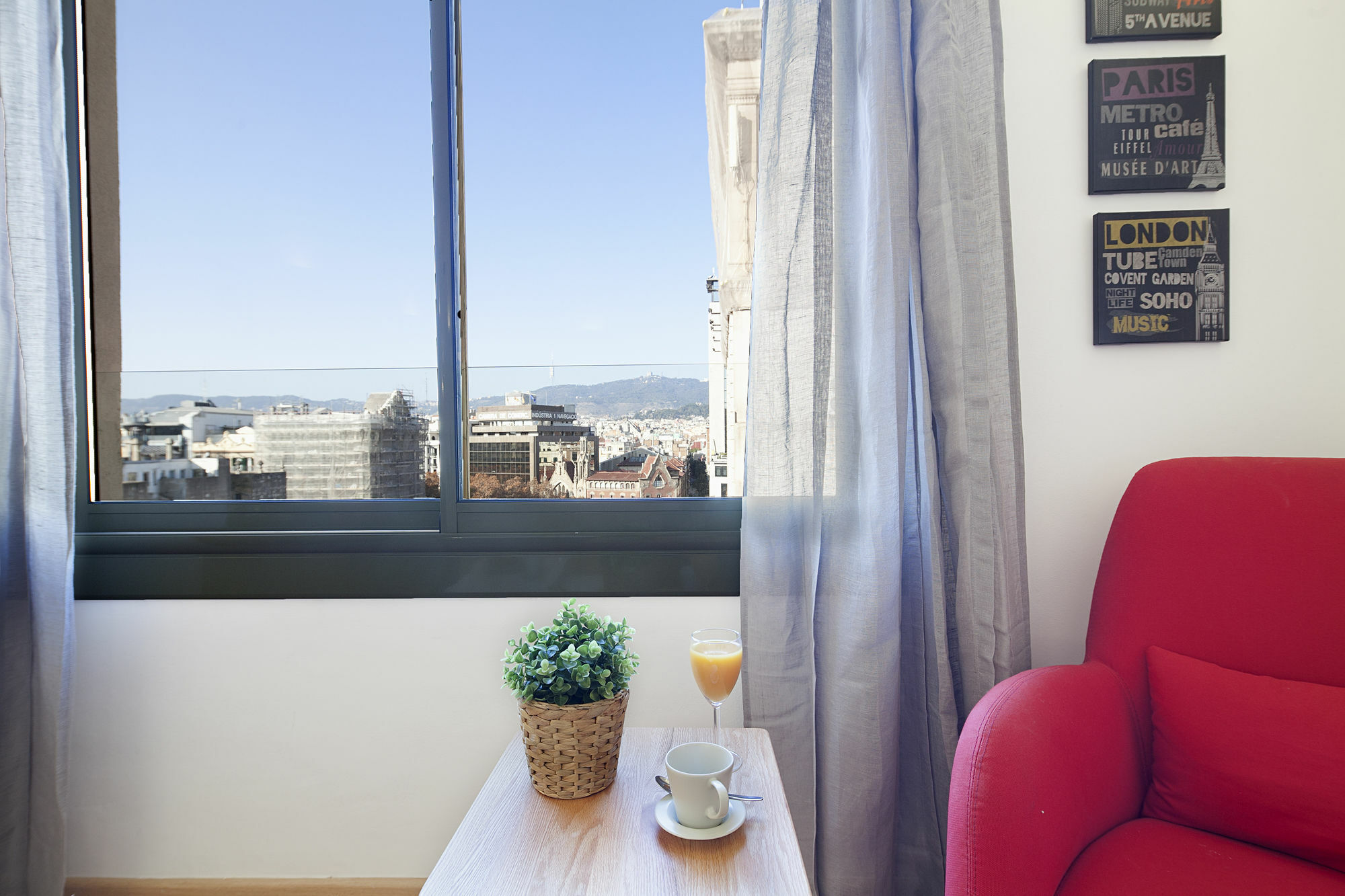 Bonavista Apartments - Pedrera Barcelona Eksteriør bilde